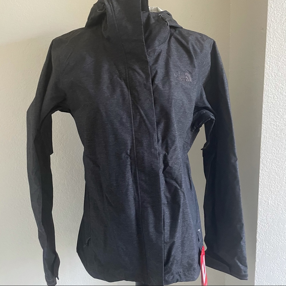 Women’s North Face Venture 2 Rain Jacket - Picture 3 of 4